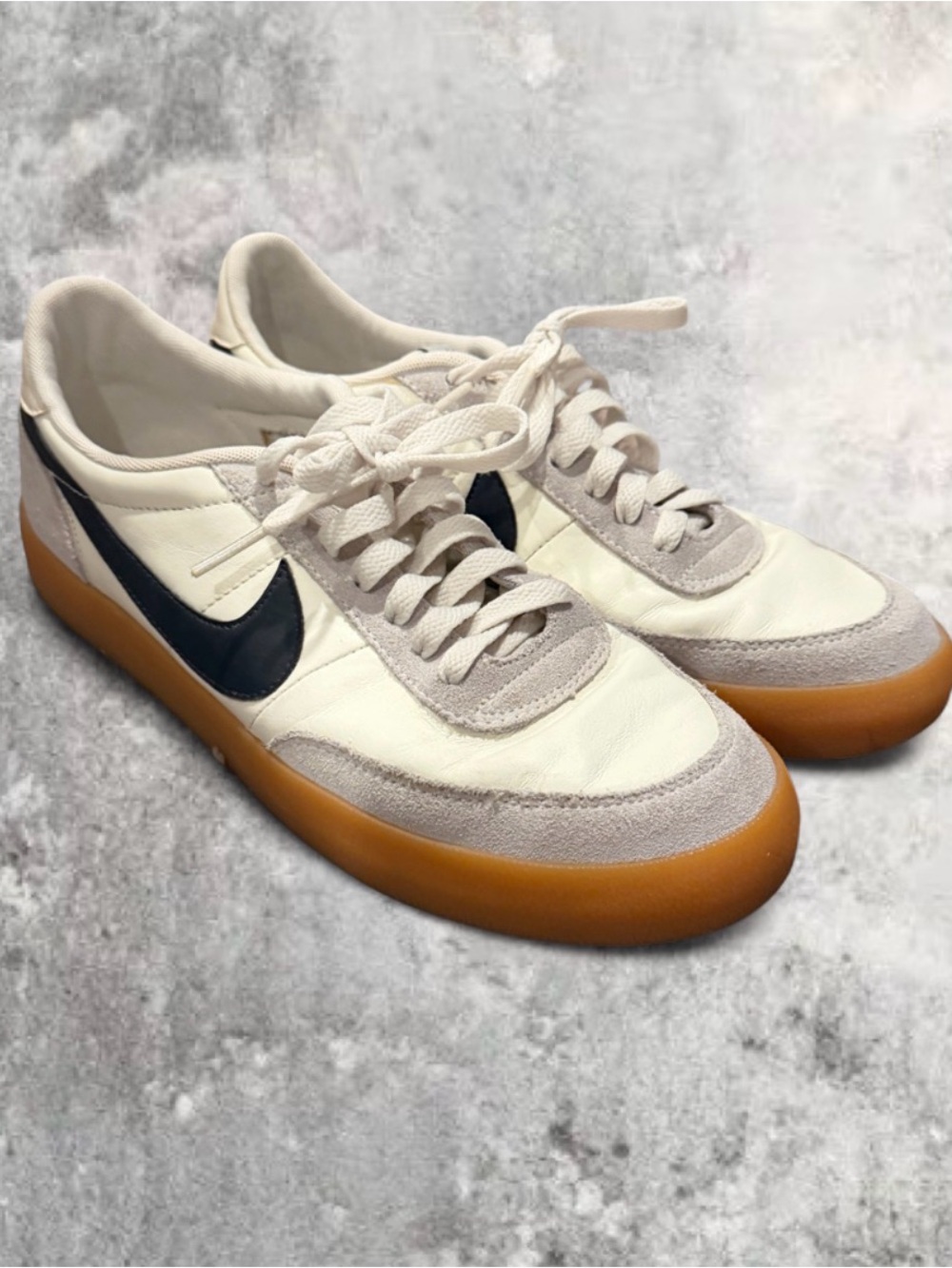 Nike Men's Killshot 2 Cream and navy Low-Top Sneakers with Gum Sole